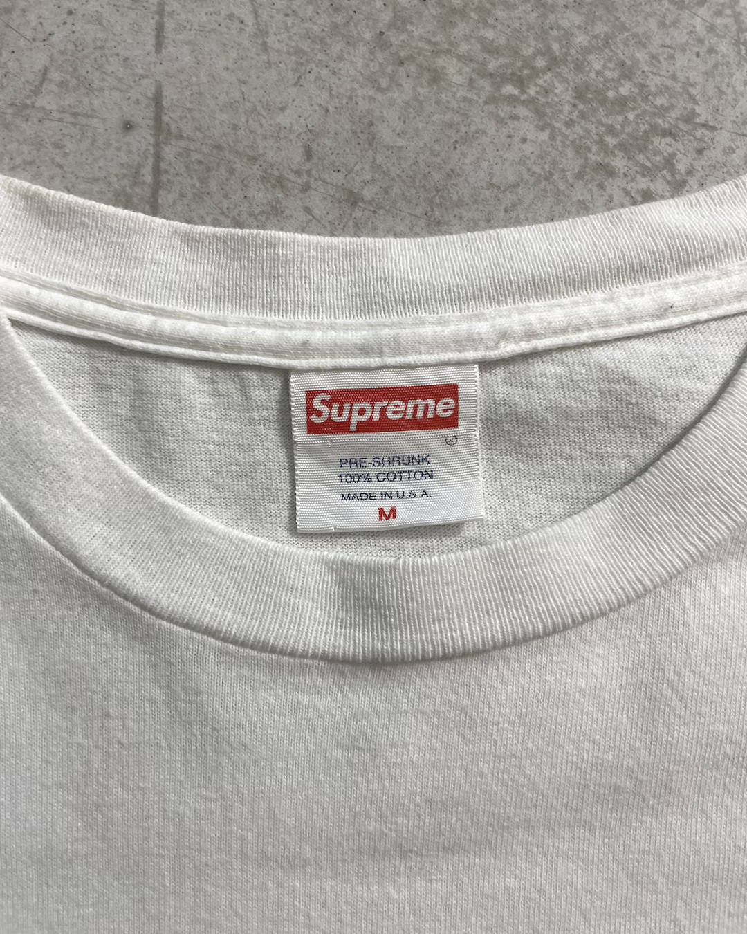 04SS Supreme "Kate Moss" Photo Tee Size M Made in USA 10th Anniversary Calvin Klein Parody Supreme