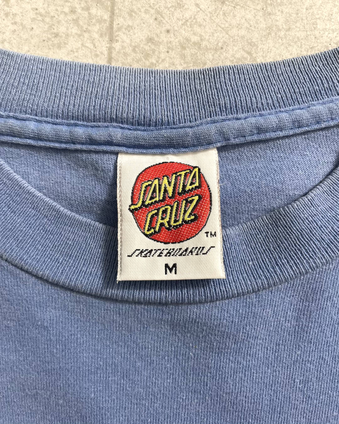 90's SANTA CRUZ "Classic dot" Skate T-shirt Double-Sided Print Size M Made in USA Santa Cruz Classic Dot