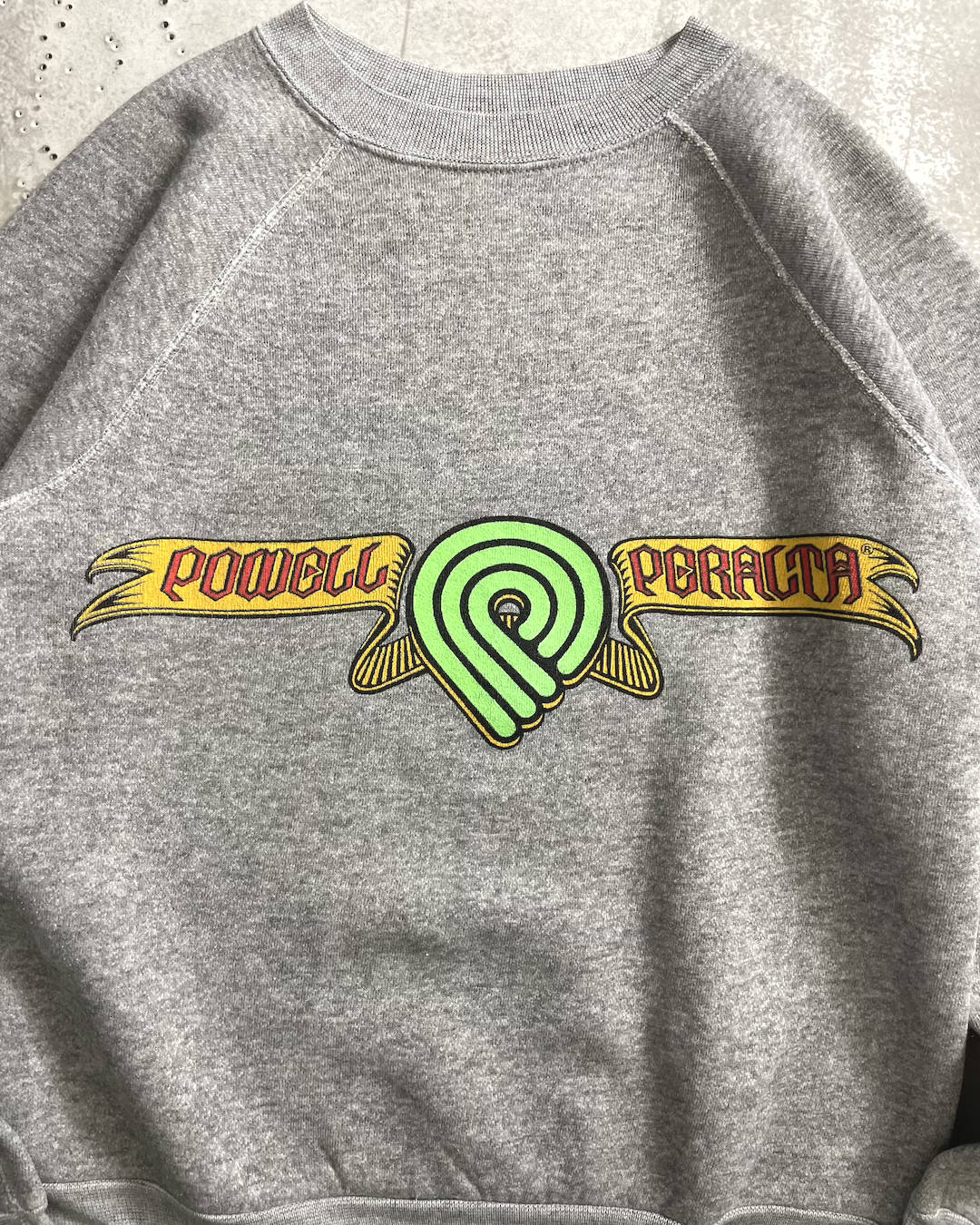 80's Powell Peralta "Skull & Sword" クルーネックスウェット 両面プリント USA製 パウエル スカルソード