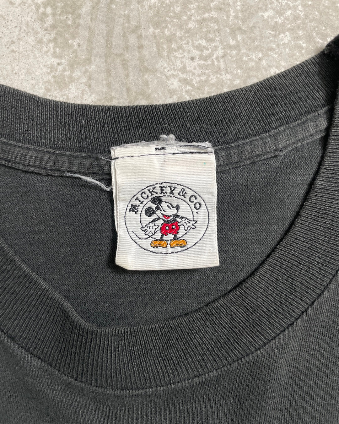 90's Disney "Donald" キャラクターTシャツ 大判プリント ディズニー 怒ドナルド