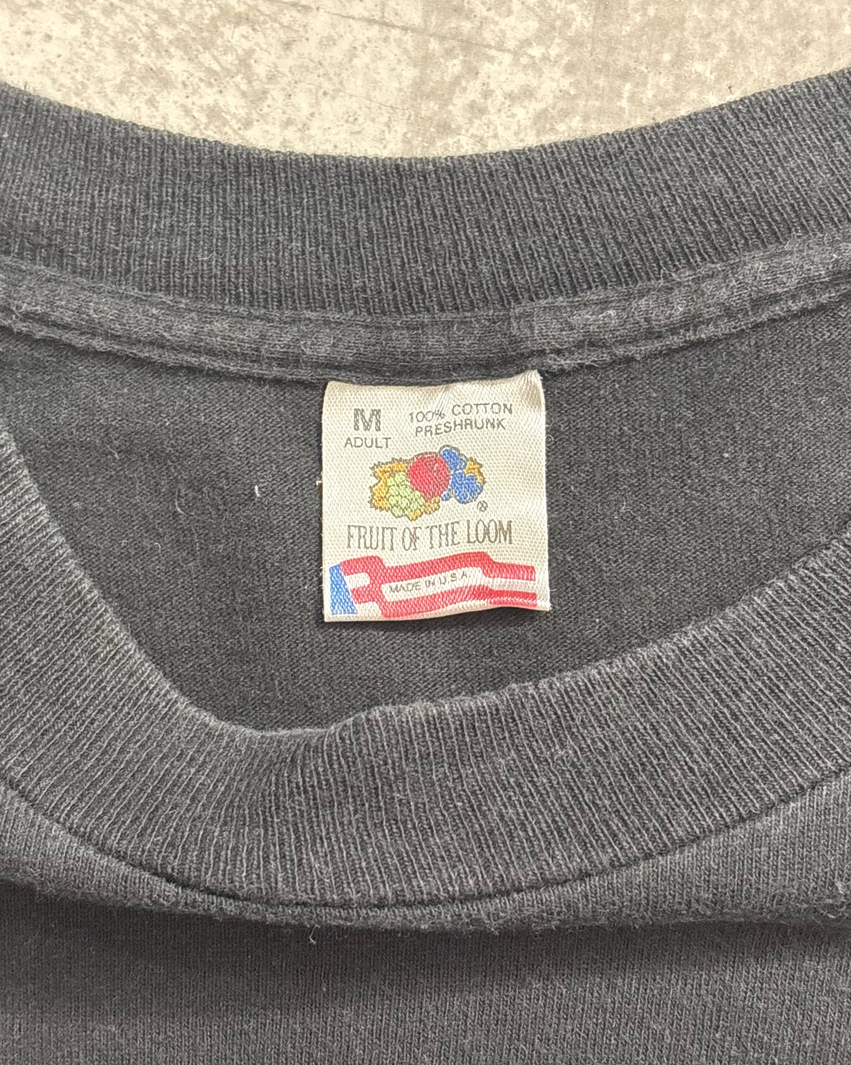 90’s Jenny Holzer メッセージＴシャツ 両面プリント 表記Ｍ USA製 ジェニーホルツァー