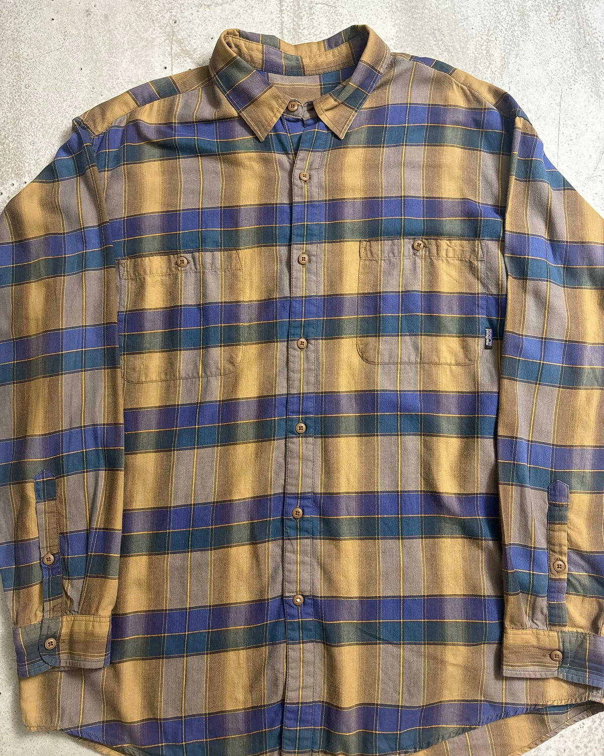 00's Patagonia 長袖チェックシャツ 表記L ポルトガル製 パタゴニア