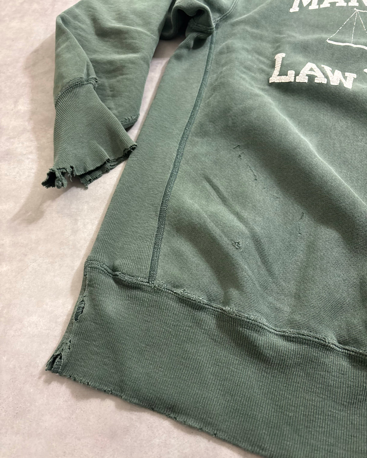 90's Champion "REVERSE WEAVE" MARQUETTE LAW SCHOOL 三段アーチ スウェット 表記XXL USA製 天秤 リバースウィーブ チャンピオン