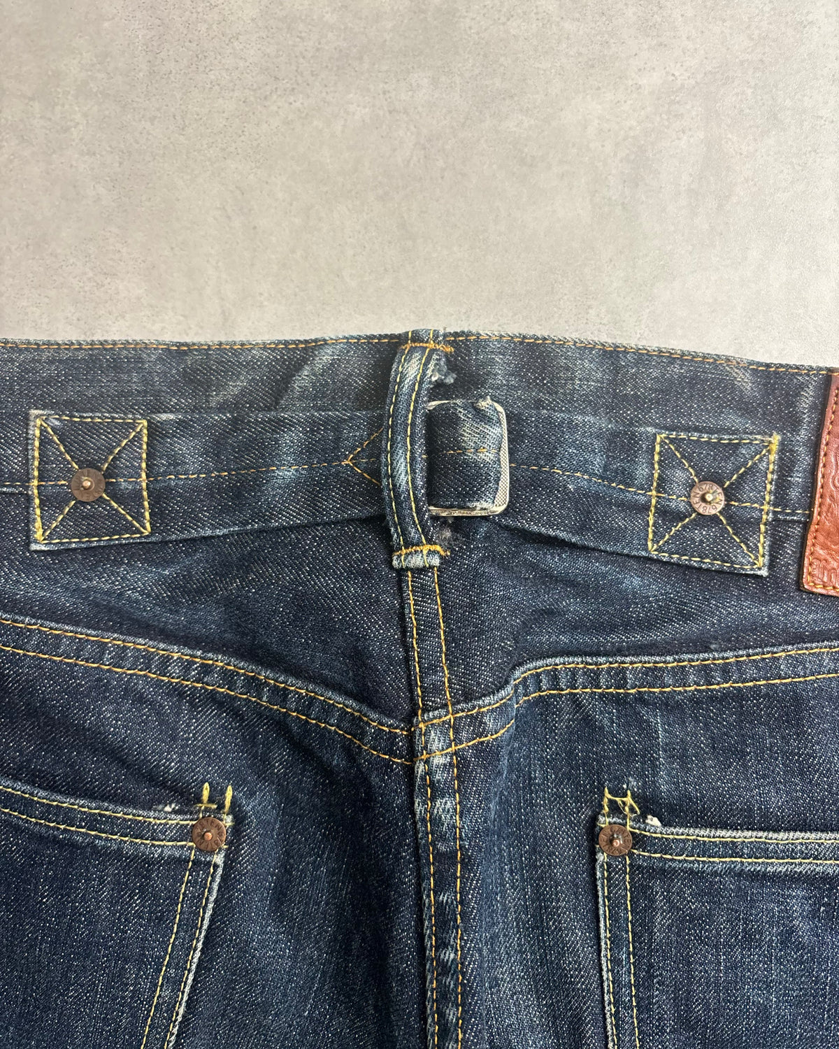 00's TENDERLOIN デニムパンツ  表記W30 L29 日本製 テンダーロイン　隠しリベット シンチバック イエローステッチ ドーナツボタン