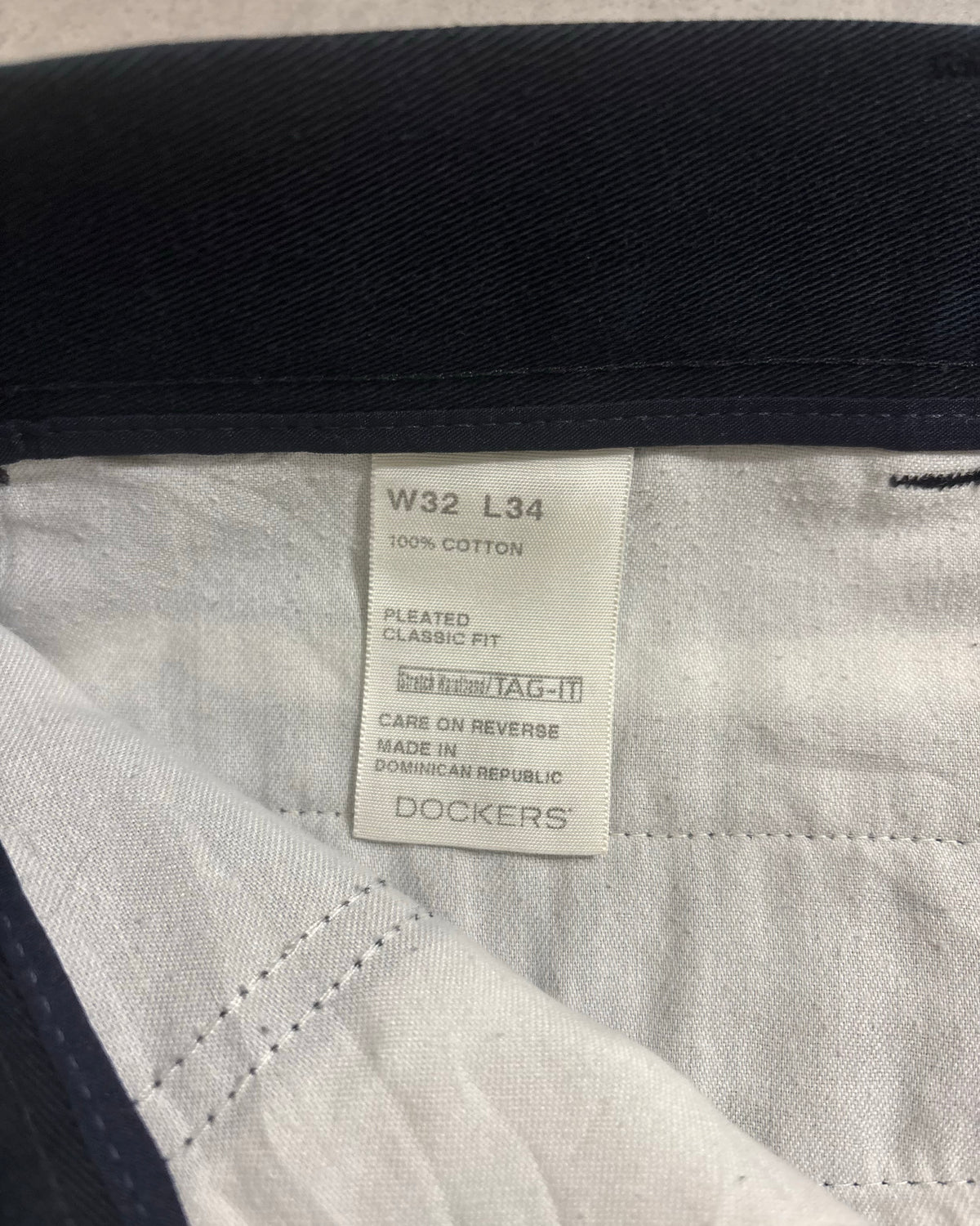 00's DOCKERS チノパンツ 表記W32 L34 2タック ドッカーズ リーバイス